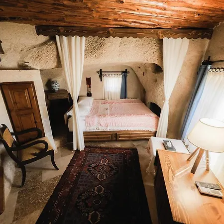 Cappadocia Cave Adult Only Гьореме