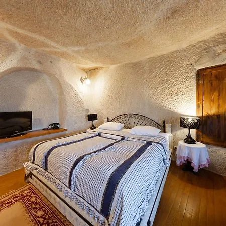 Готель Cappadocia Cave Adult Only